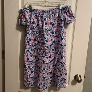 Vineyard Vines Off the shoulder dress